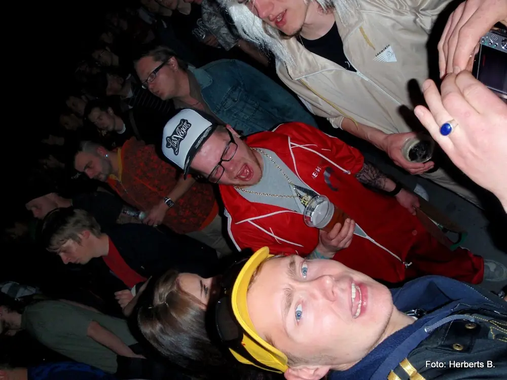 Limp bizkit — 38