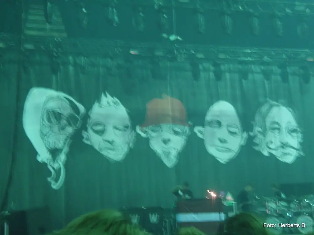 Limp bizkit lapsas foto — 34