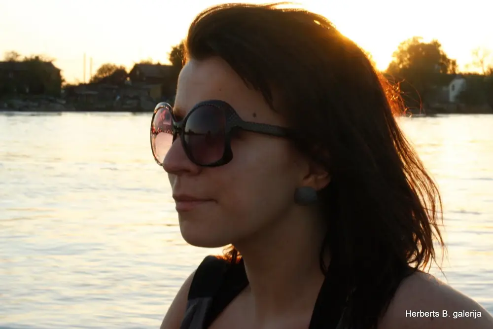 Svetdienas vakars ar jahtam — 82