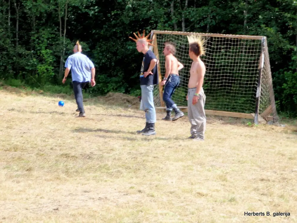 Sutas balss 2 diena — 44