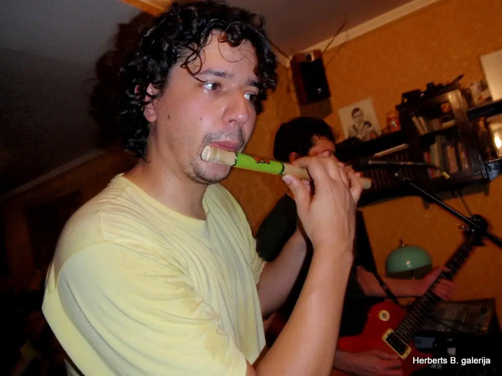 Pequena morte band — 18