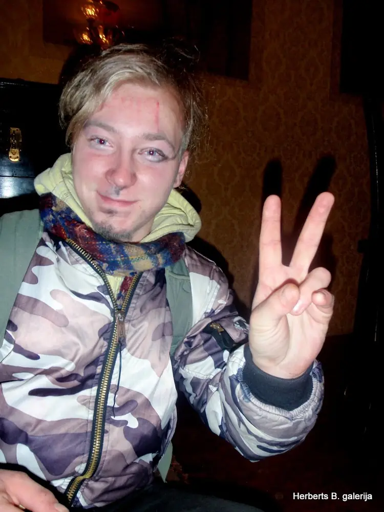Panki sagurusi pec valsts svetkiem — 51