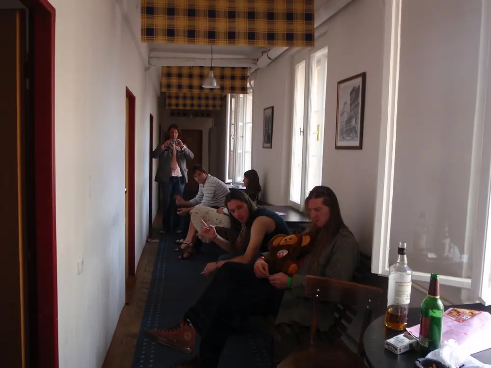 Tom waits prague — 42