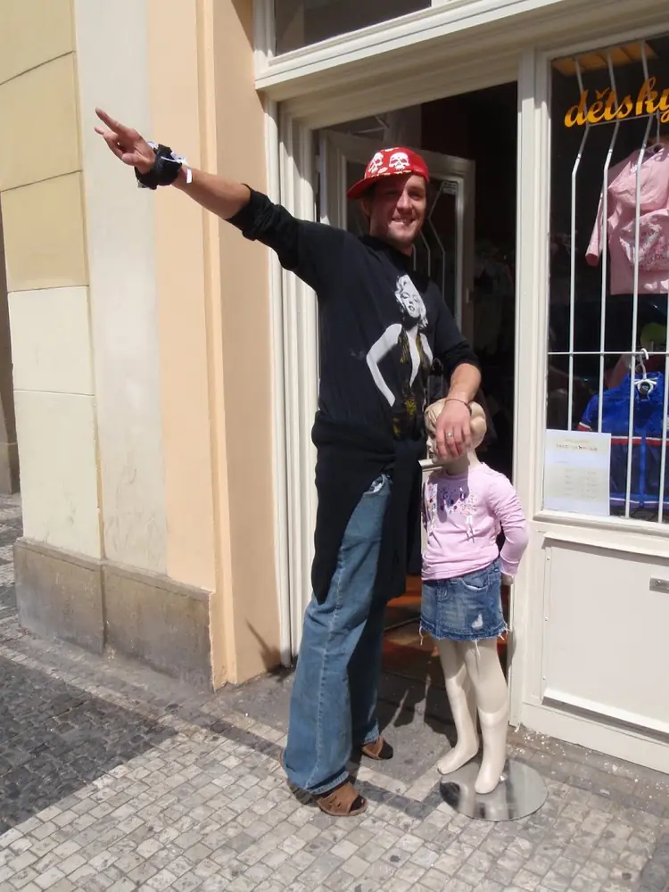 Tom waits prague — 72