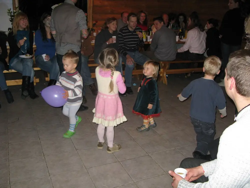 Dzimija un jeskas ballite nakamais rits — 61