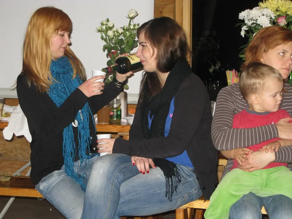 Dzimija un jeskas ballite nakamais rits — 98