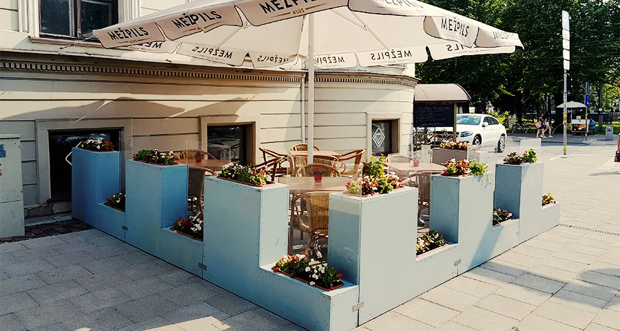 cafe Leningrad vasaras terase