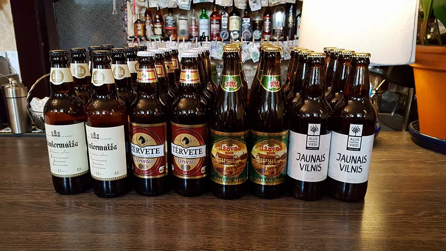 Jaunas alus šķirnes cafe Leningrad