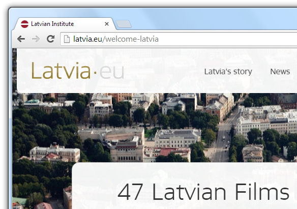 latvia.eu atjaunota mājaslapas ikona ar pareizu karoga krāsu un proporcijām.